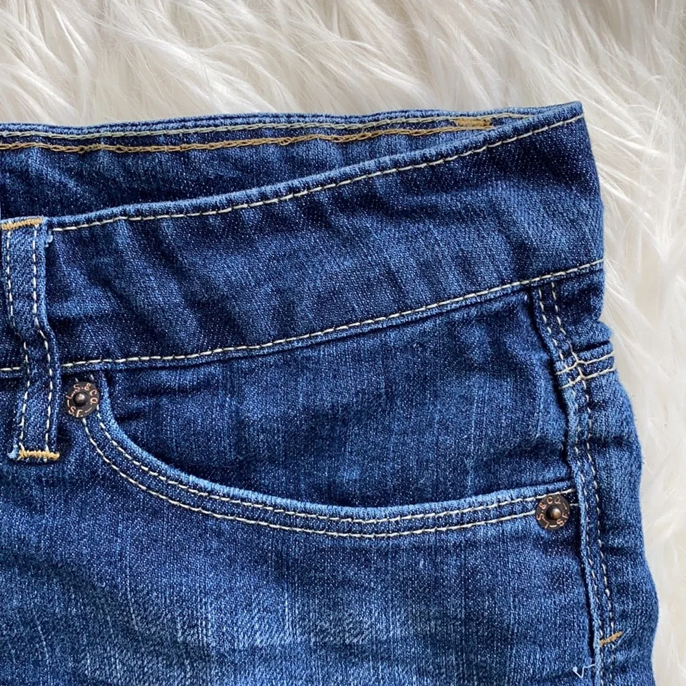 Levi’s | ‘Shorty Short’ Denim Shorts